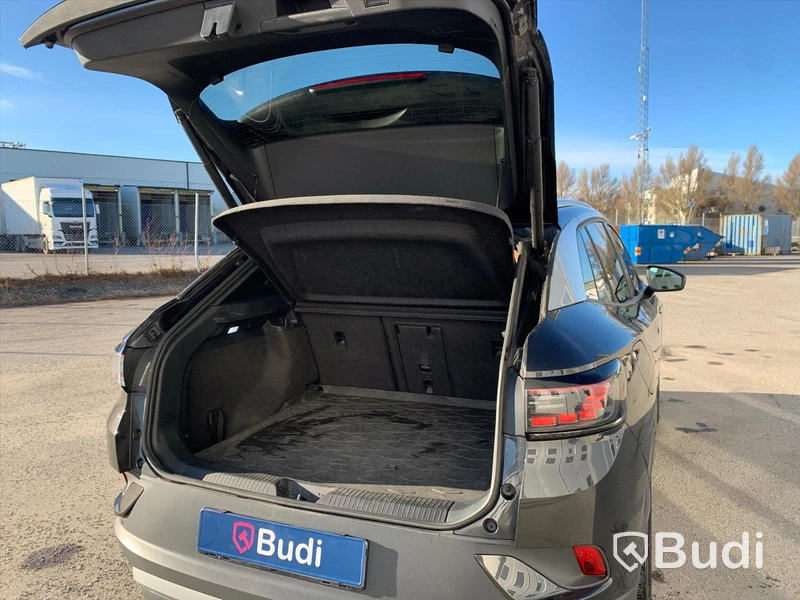 Personbil Volkswagen ID4 Pro Performance 204hk - 2021