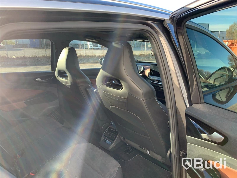 Personbil Volkswagen ID4 Pro Performance 204hk - 2021