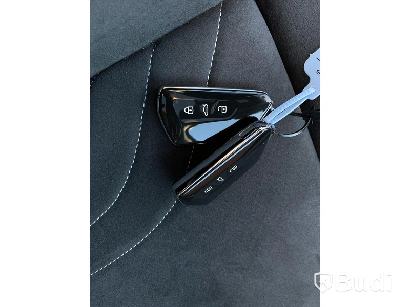 Personbil Volkswagen ID4 Pro Performance 204hk - 2021