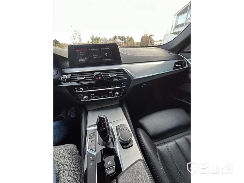 Personbil BMW 530i Xdrive Touring  | M-Sport | 13900mil | Panorama | Harman/kardon