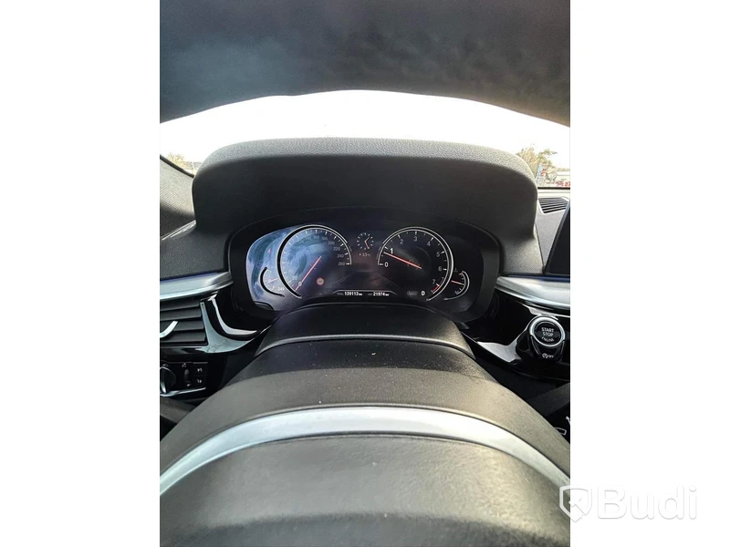 Personbil BMW 530i Xdrive Touring  | M-Sport | 13900mil | Panorama | Harman/kardon
