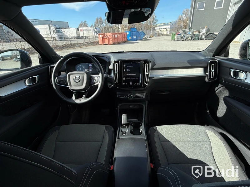 Volvo XC40 T3 Momentum Adv -2021 | Automat