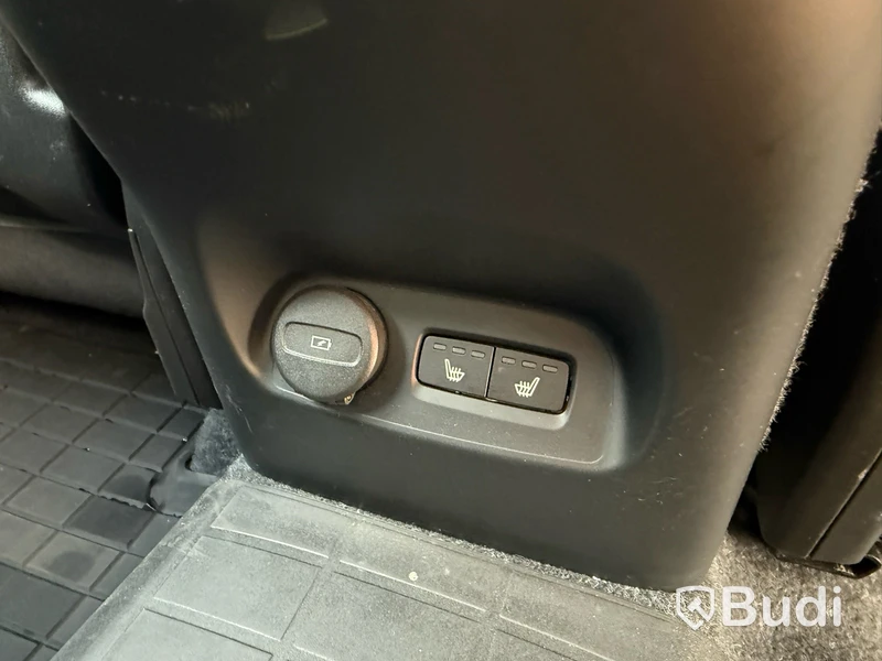Volvo XC40 T3 Momentum Adv -2021 | Automat