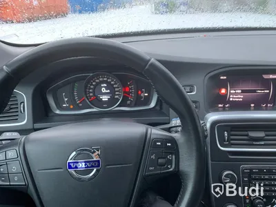 Körskolebil Volvo V60 T3 -2017 | Manuell | 9590mil