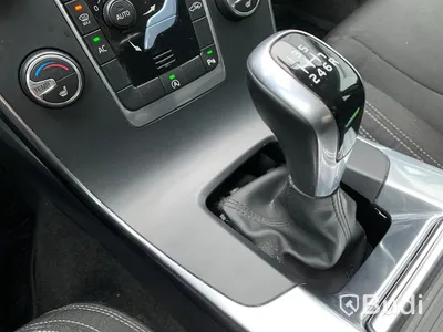 Körskolebil Volvo V60 T3 -2017 | Manuell | 9590mil