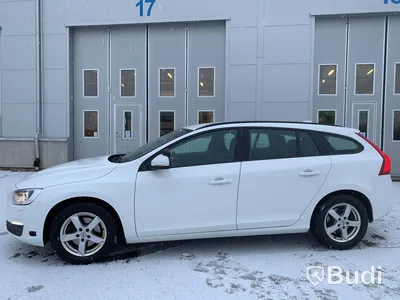 Körskolebil Volvo V60 T3 -2017 | Manuell | 9590mil
