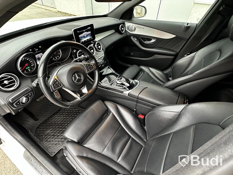 Personbil Mercedes-Benz C250d | 204hk | 4Matic | AMG | D-Värm | Navi | Burmester