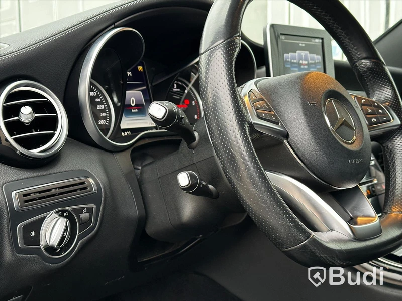 Personbil Mercedes-Benz C250d | 204hk | 4Matic | AMG | D-Värm | Navi | Burmester