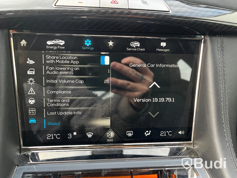 Sportbil Karma Revero 1,0 | 2019 | Laddhybrid | Endast 250 mil | 408 hk