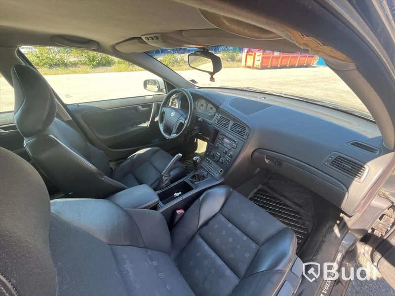Personbil Volvo V70 2.4 Manuell | 140hk | 2004