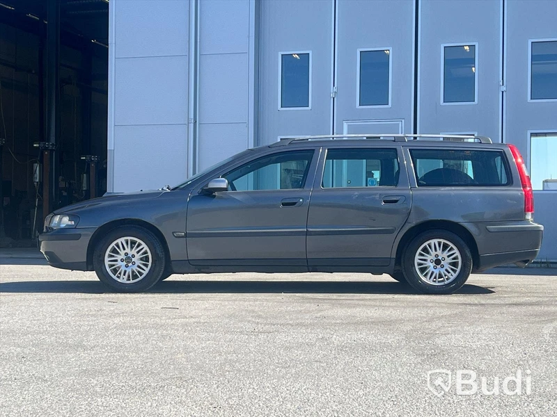 Personbil Volvo V70 2.4 Manuell | 140hk | 2004