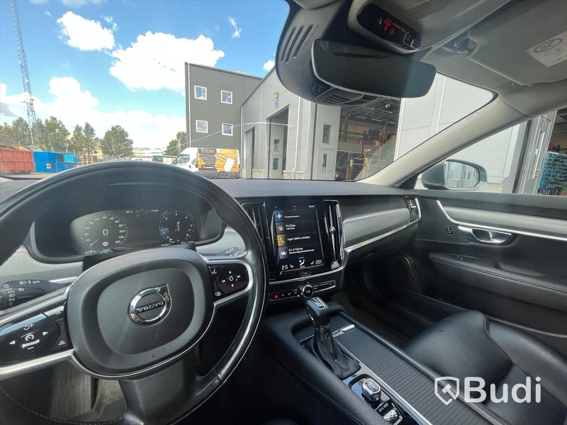 Personbil Volvo V90 D4 AWD 190 hk -2018 | 12600 mil | Geartronic | Momentum
