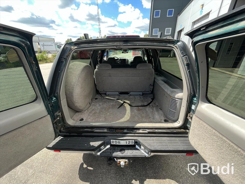Chevrolet Suburban C1500 5.7 V8 Hydra-Matic | 1996