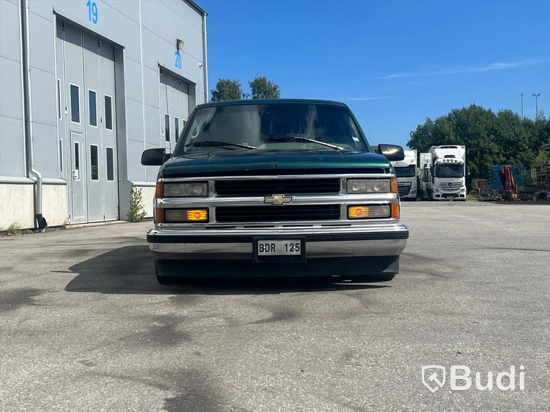 Chevrolet Suburban C1500 5.7 V8 Hydra-Matic | 1996