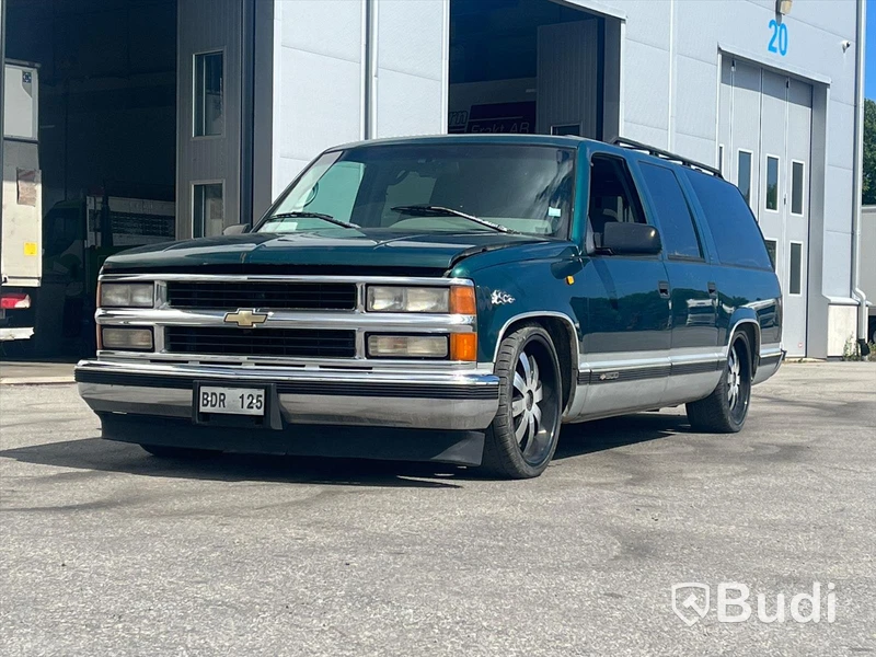 Chevrolet Suburban C1500 5.7 V8 Hydra-Matic | 1996