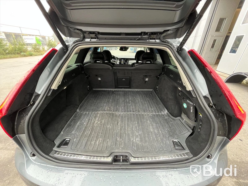 Personbil Volvo V90 Cross Country D5 AWD | Geartronic | 235hk | 2017 | Inscription Pro