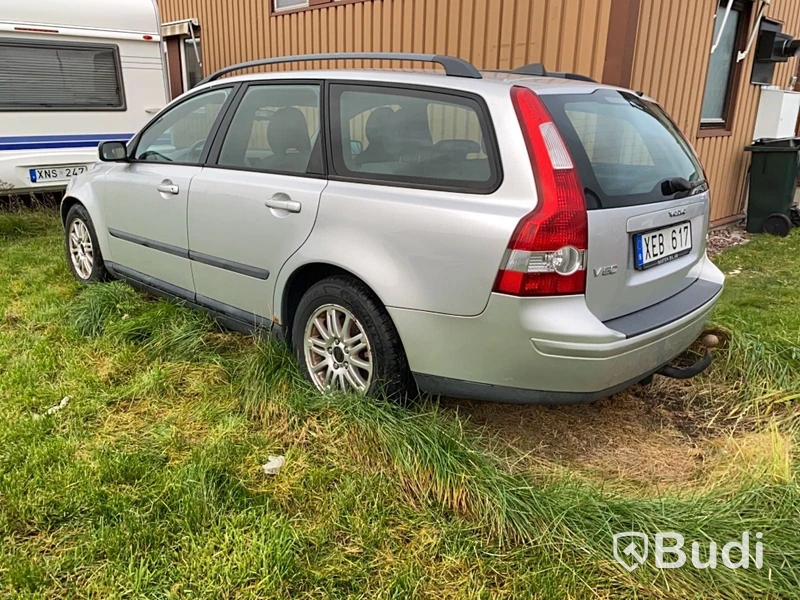 Personbil VOLVO M + V50,-2005 | Repobjekt