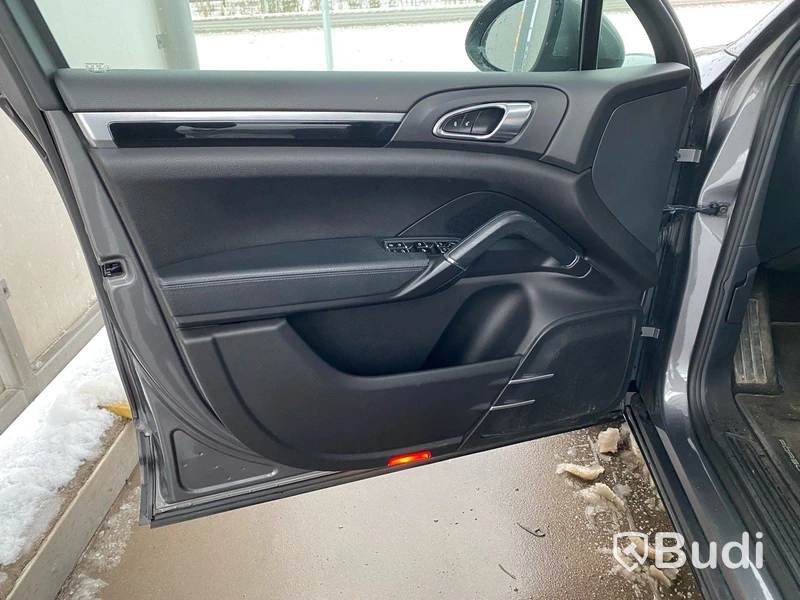 Porsche Cayenne Diesel TipTronic S  | 2012