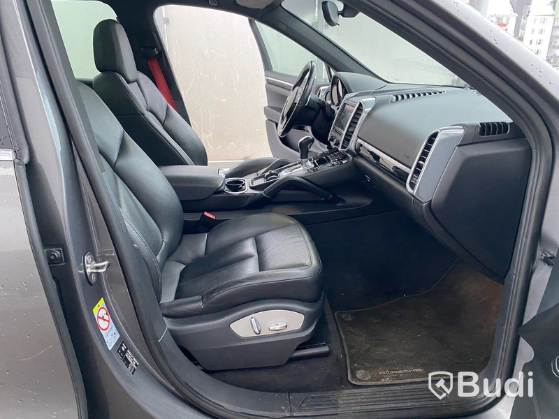 Porsche Cayenne Diesel TipTronic S  | 2012
