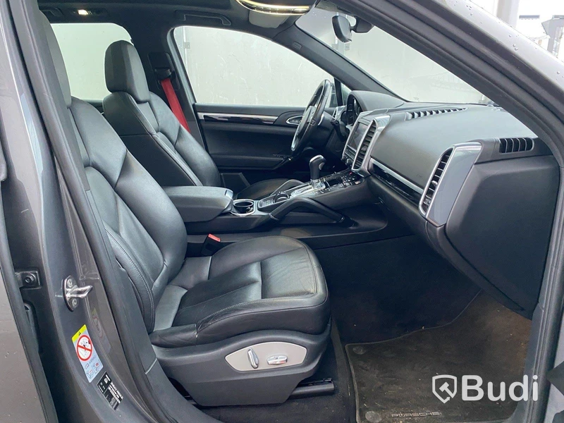 Porsche Cayenne Diesel TipTronic S  | 2012