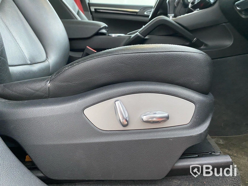 Porsche Cayenne Diesel TipTronic S  | 2012