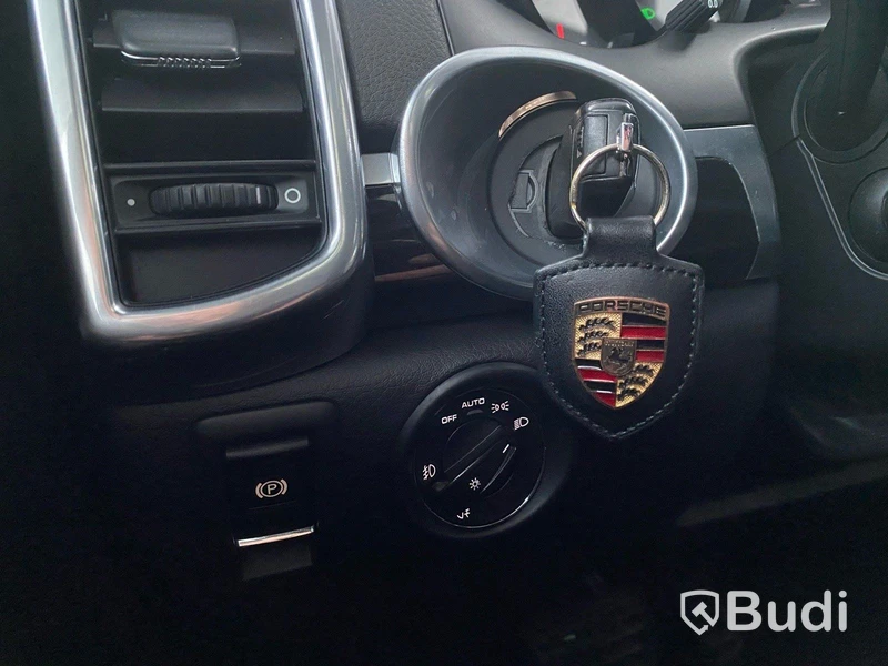 Porsche Cayenne Diesel TipTronic S  | 2012