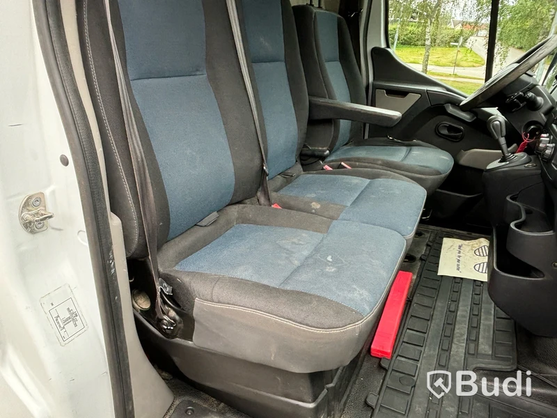 Nissan NV400 2.3 dCi Quickshift | 18032 mil  | 150 hk | 2013