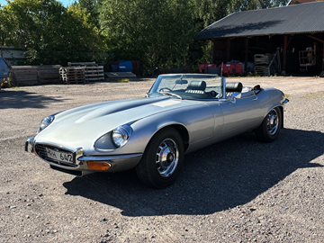 Jaguar E-type roadster | V12 | ca 5000 mil | 1973