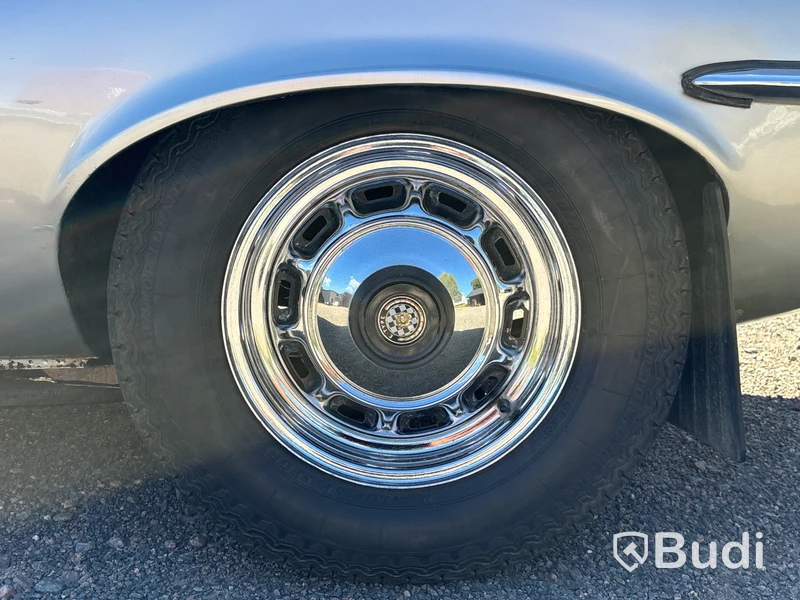 Jaguar E-type roadster | V12 | ca 5000 mil | 1973