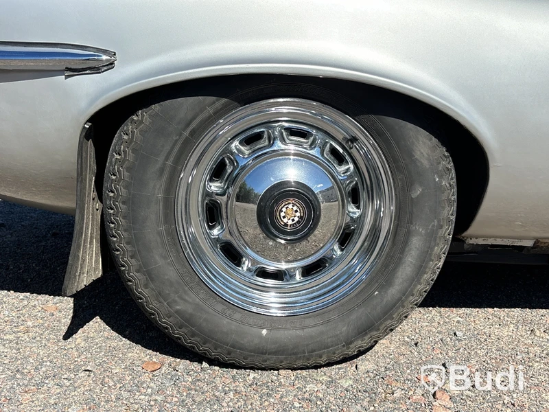 Jaguar E-type roadster | V12 | ca 5000 mil | 1973