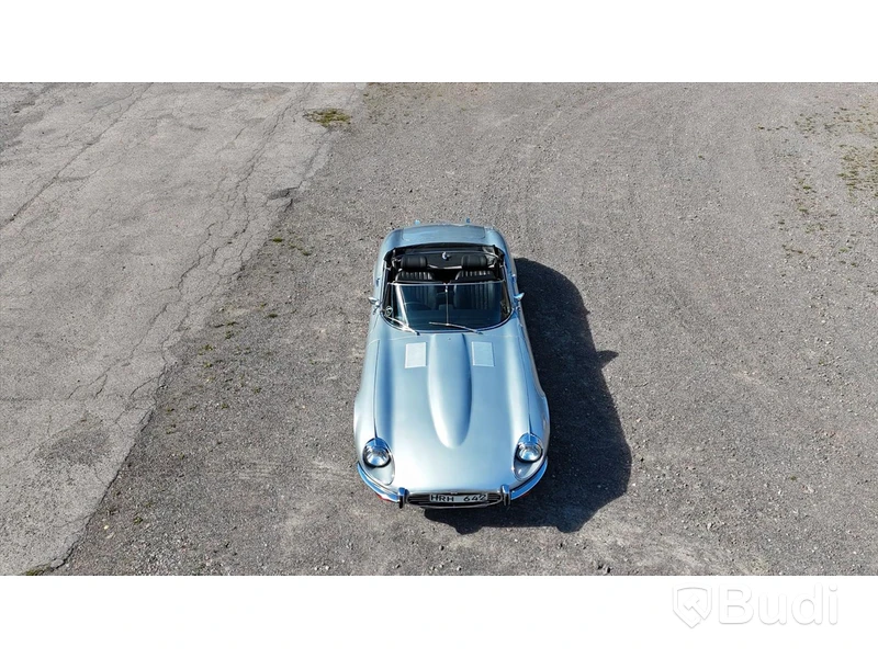 Jaguar E-type roadster | V12 | ca 5000 mil | 1973