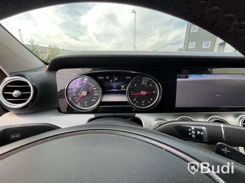 Personbil Mercedes-Benz E220 D -2017 | 9G-Tronic | 194HK | Nybesiktigad UA