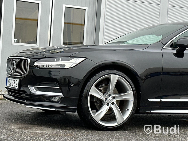 Personbil Volvo V90 D5 AWD Inscription 2017 | Bowers & wilkins  | 21" fälgar | Head-up
