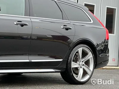 Personbil Volvo V90 D5 AWD Inscription 2017 | Bowers & wilkins  | 21" fälgar | Head-up