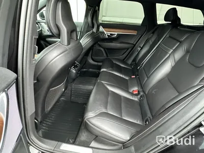 Personbil Volvo V90 D5 AWD Inscription 2017 | Bowers & wilkins  | 21" fälgar | Head-up