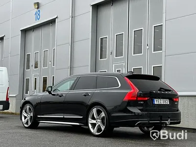 Personbil Volvo V90 D5 AWD Inscription 2017 | Bowers & wilkins  | 21" fälgar | Head-up