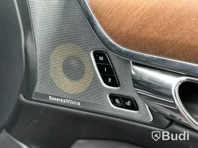 Personbil Volvo V90 D5 AWD Inscription 2017 | Bowers & wilkins  | 21" fälgar | Head-up