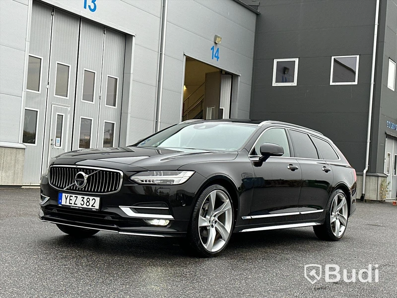 Personbil Volvo V90 D5 AWD Inscription 2017 | Bowers & wilkins  | 21" fälgar | Head-up