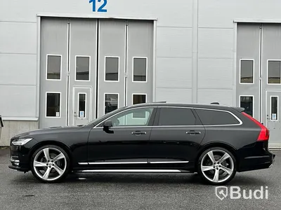 Personbil Volvo V90 D5 AWD Inscription 2017 | Bowers & wilkins  | 21" fälgar | Head-up