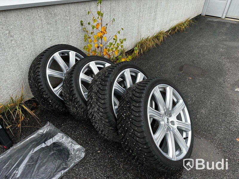 Personbil Volvo V90 D5 AWD Inscription 2017 | Bowers & wilkins  | 21" fälgar | Head-up