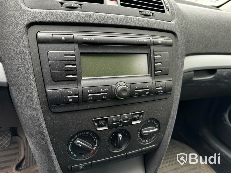 Personbil Skoda Octavia 1.6 MPI Multifuel Manual | 102hp -2007