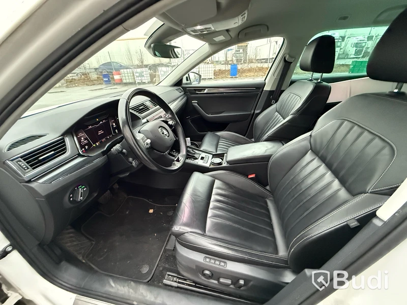 Personbil Skoda Superb Kombi  2.0 TDI 4x4 DSG Sekventiell, 200hk  -2020