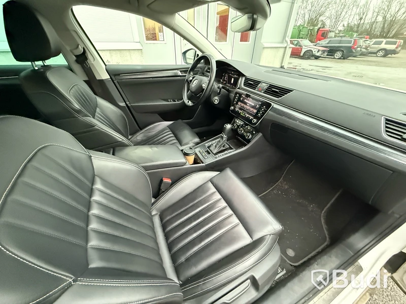Personbil Skoda Superb Kombi  2.0 TDI 4x4 DSG Sekventiell, 200hk  -2020