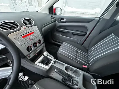 Personbil Ford Focus Platinum | 100hk | 5d |