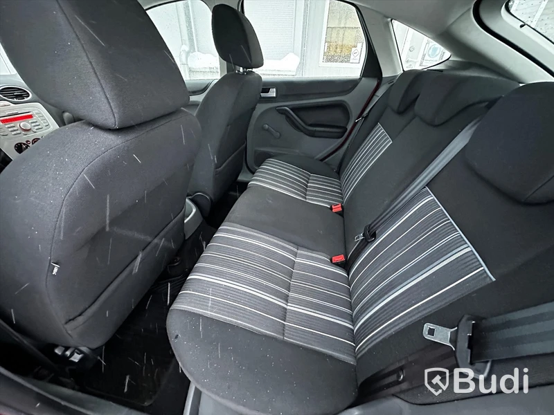 Personbil Ford Focus Platinum | 100hk | 5d |