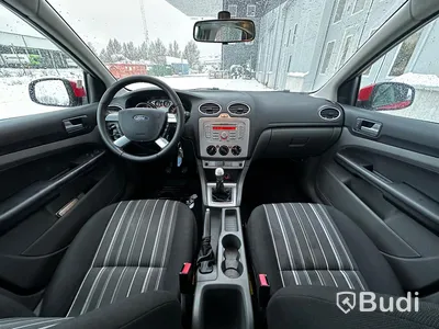 Personbil Ford Focus Platinum | 100hk | 5d |