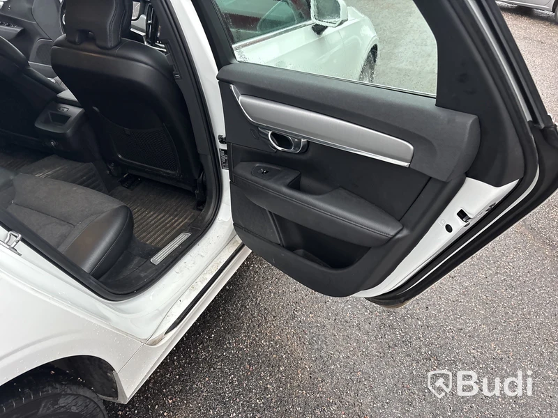 Volvo V90 D3 | 11249 mil | Automat | 150 hk | 2020