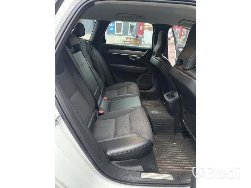 Volvo V90 D3 | 11249 mil | Automat | 150 hk | 2020
