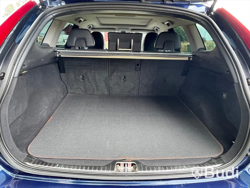 Personbil Volvo XC60 D4 Summum FWD 190HK | Ocean Race
