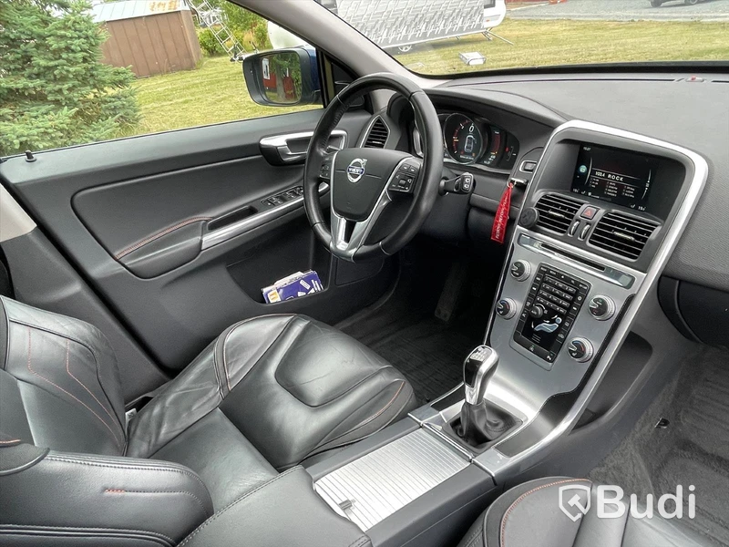 Personbil Volvo XC60 D4 Summum FWD 190HK | Ocean Race
